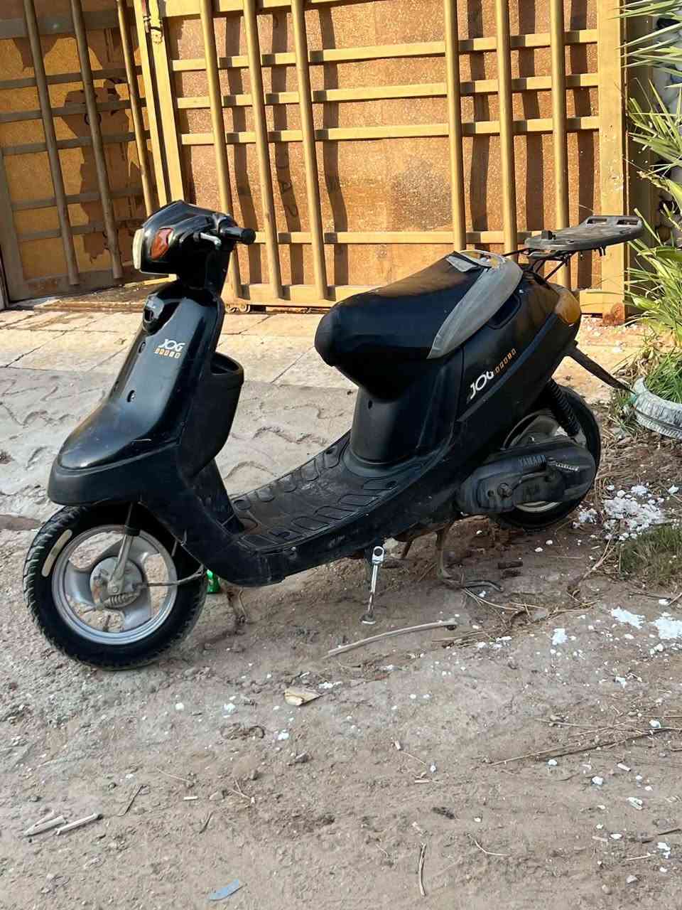 نقص بس باتري الباتري البيه ضعيف تشتغل سلف هندر
السلام عليكم السعر 225 وبيه  مفتوحه مره وحده   محرك اكسن مكفول  دراجه نضيفه ومناسبه كربلاء طويريج ***********
