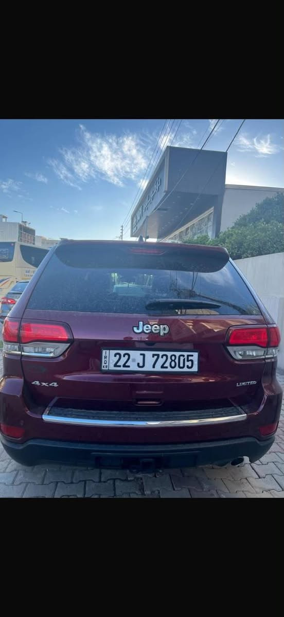 فرۆشتنی خێرا jeepمۆدێل 2022 سیاریکی تابلێی خاوێن تنها 44هەزار ڕۆیشتووە یەک چاملغی پشتەوەی لای سیاق باس بەخە سیارە بەناوی خۆمانە جۆری کەنەدیە بۆ پیوەندی *********** أربيل, العراق
