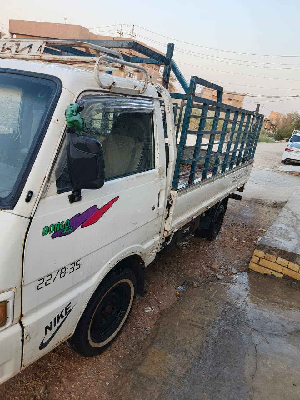 كيه بنكو موديل 96 بأسمي  محرك و كير شرط نضيفات كلش اكسل تخم تاير جديد داخله نضيف سياره مكفول من الضربه و الخياس شواصي مكفوله  و السعره47 وبيه مجال الشراي يتصل و بي خير و يدلل  ***********بي واتس اب
