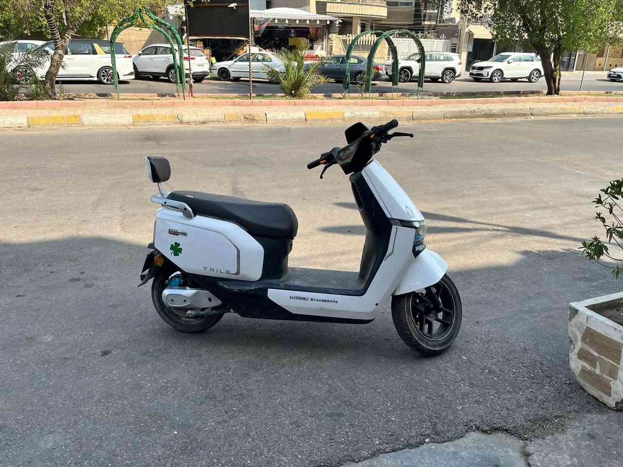 F71 • بطاريات كرافين • شاشة عطلانة