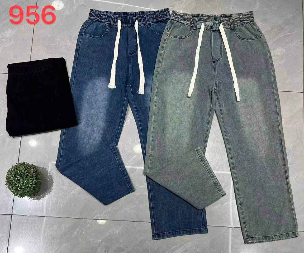 لا توجد تفاصيل

نص مكتوب في الصور:
- 8175
- 8170 size 29-38
- 956
- 8198
- size 30-38