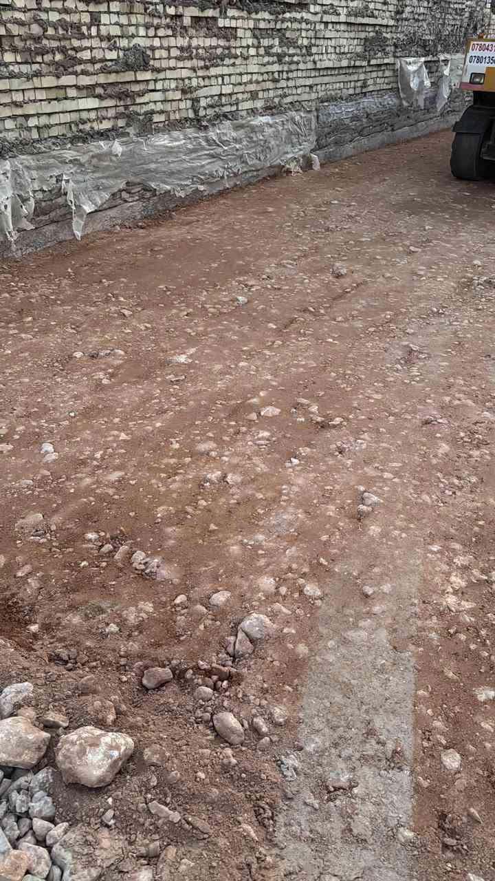 عقار للبيع 
 📍 الموقع: النجف الأشرف - حي القادسية شارع 15
     خلف شارع 100 الصب مفتوحة على شارع الزهور
🏢  نوع العقار:  قطعة أرض جاهز للبناء
 📐 المساحة : 220م / 10 × 22
💰 السعر علق بتم تصلك التفاصيل 
📑  الأوراق القانونية:  سند 
📞 للتواصل والاستفسار:
   مكتب دار العقار للاستثمار العقاري
📱  *********** - ***********
