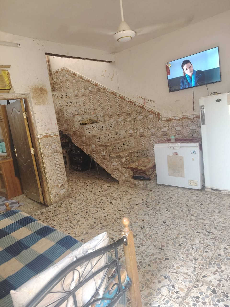 بيت ركن للبيع طابو زراعي .   مساحة 170 متر  مكانه.  17.تموز.  حي. الصدر. الثالث يم مجمع. كنوز الشرق.   قرب.  مولدة.  سعد.     السعر. 18 وبي. مجال. لاتصال ع. هذا. الرقم.  ***********

نص مكتوب في الصور:
- HONOR X9b 108MP Ultra-Sensing Camera ١٤:٣٨ ٢٤/٠٥/٢٠٢٦
- HONOR X9b 108MP Ultra-Sensing Camera ١٤:٢٩ ٢٤/٠٥/٢٠٢٦