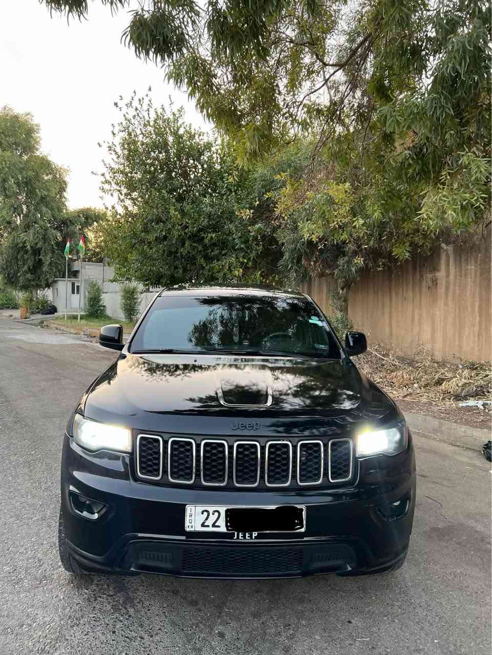 Jeeb 2020 blak top
فول مواصفات فتحه سياره وارد امريكى سياره جديد بل باكه ت ماشالله داخل نضيف سياره گاعد حلوا جناي سياره 
3قتح سريقه  بدون ايرباك بدون دواخل 
محرك گير بشرت بي تضلل اسود قانونى‎%‎80 سياره بسمي تريد تحويل تريد وكاله بشرت
سياره لل بيع مراوس مكان سياره اربيل
*********** أربيل, العراق
