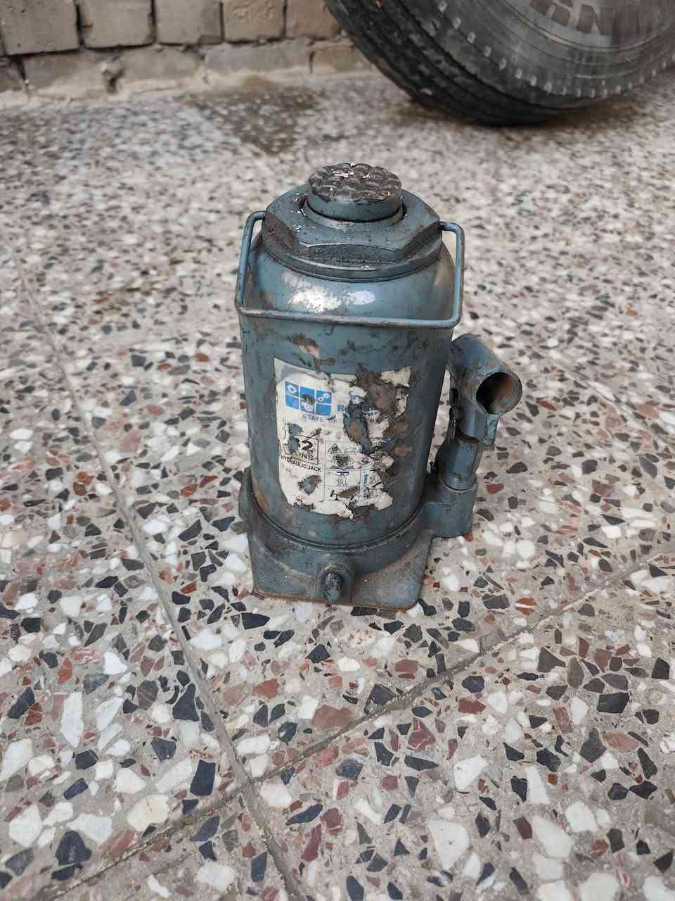قطع غيار • تفاصيل ناقصة