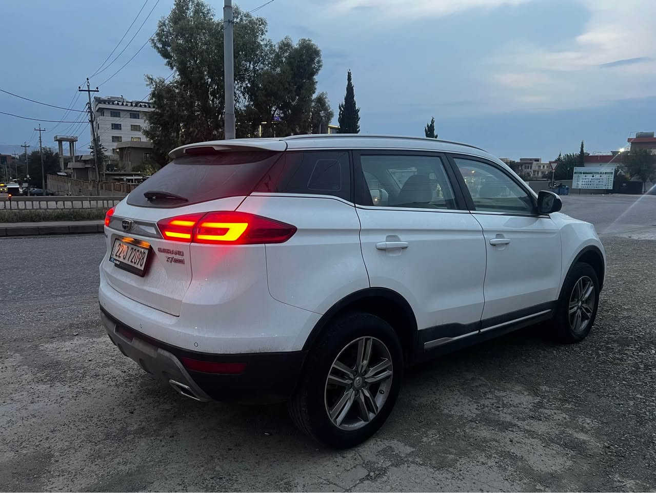 ام جراند X7 • ٢٠٢١ • اوتوماتيك