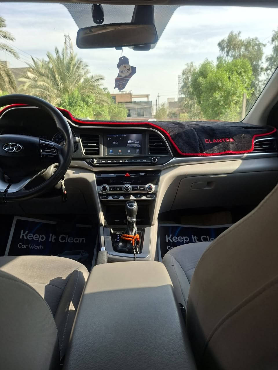 النترا موديل 2020 امريكي لون اسود رقم بغداد باسمي
مكينه ٢٠٠٠ دوش كير ايتي 

 كفاله السياره ليبل واحد بدون تبديل بدون صبغ.
السياره ماشيه ٦٩ الف مايل جديده كل نقص مابيها ترايها ناعم  تبريد.ثلج تايرات نظيفه 

مواصفات السياره
ثلاث وضعيات قياده
تحديد مسار 
رادار جانبي امامي
تحكم ستيرن جهتين 
توقف ذاتي
شاشه كاميرا
حساس ضغط الاطارات

صور الحادث مرفقه بالمنشور  الشاصي بي طخه خفيفه جدا مال ضربة امريكا مكفوله من الصبغ والتبديل بيها فقط ٣ باردات تقريبا

سعر١٢٣ورقه بيها مجال  

بغداد  الكرخ العامريه
للاستفسار اتصل او واتس اب
***********

