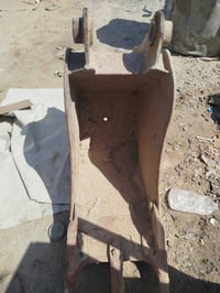 صالنصه • حجم ٤٠ • نضيفه