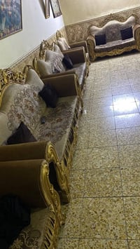 طقم ٢٠ مقعد • بغداد الزعفرانية • قابل تفاوض
