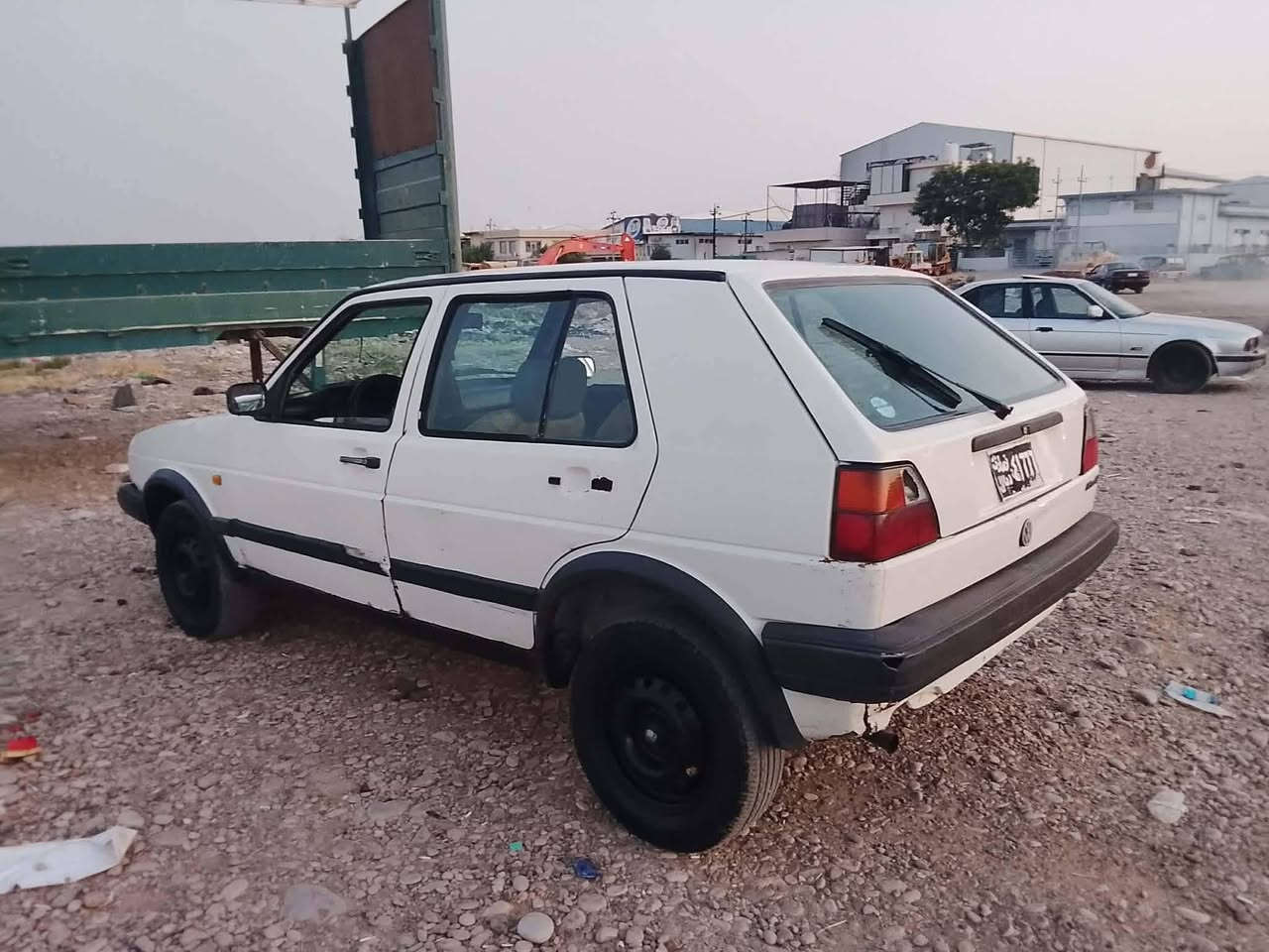 بۆفرۆشتن گۆلف گیرومەکینەو کارەبای مەزبوت 6گیر گۆڕینەوەیش ئەکەم زۆربێ مەسروفە نرخی 13گەلا سەنەیو واجیهەی لەگەلە ***********
