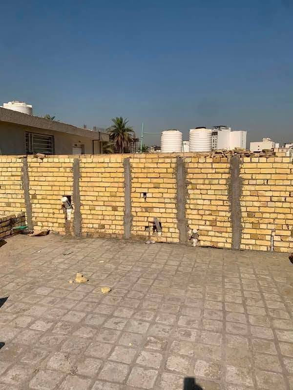 لباخ • متفرغ • هندسي