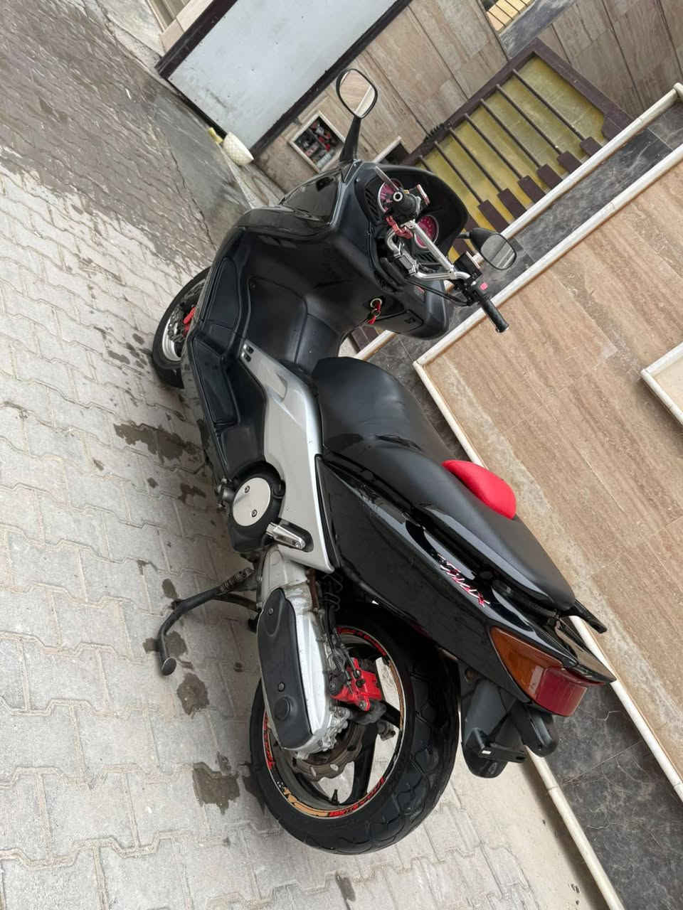 تي ماكس • ٢٠٠٨ • كفالة