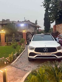 للبيع مارسدس AMG‏‎‏GLC300 سنة الصنع : 2020 ‏‎‏‎المسافة المقطوعة: 70 ال...