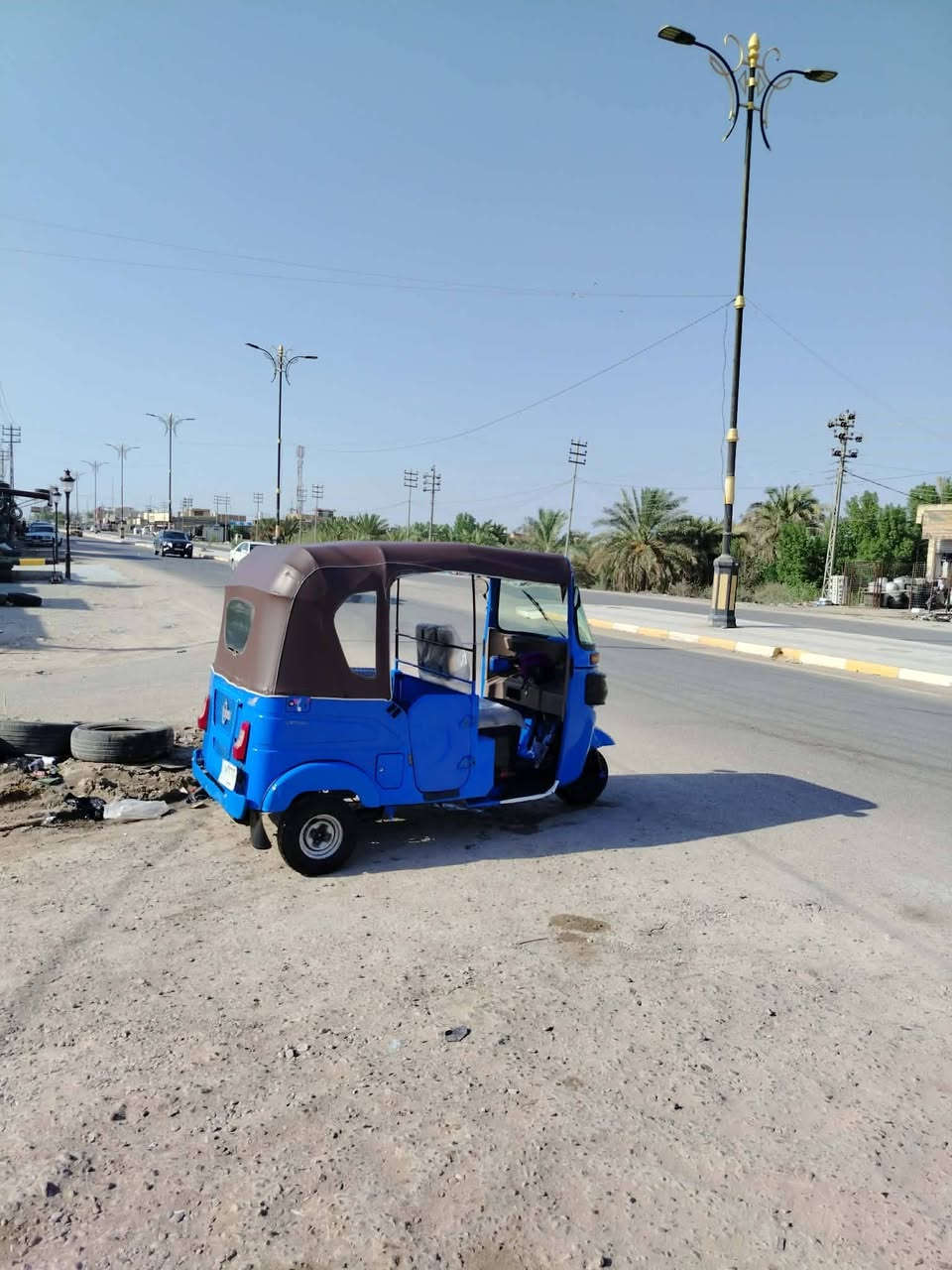 تكتك للبيع 22 كشر كفاله المكينه توها مجفته شركه بوشه وبستم المكان سوك الشيوخ هاذا رقم راعيها 

‏‪ ***********‬‏
