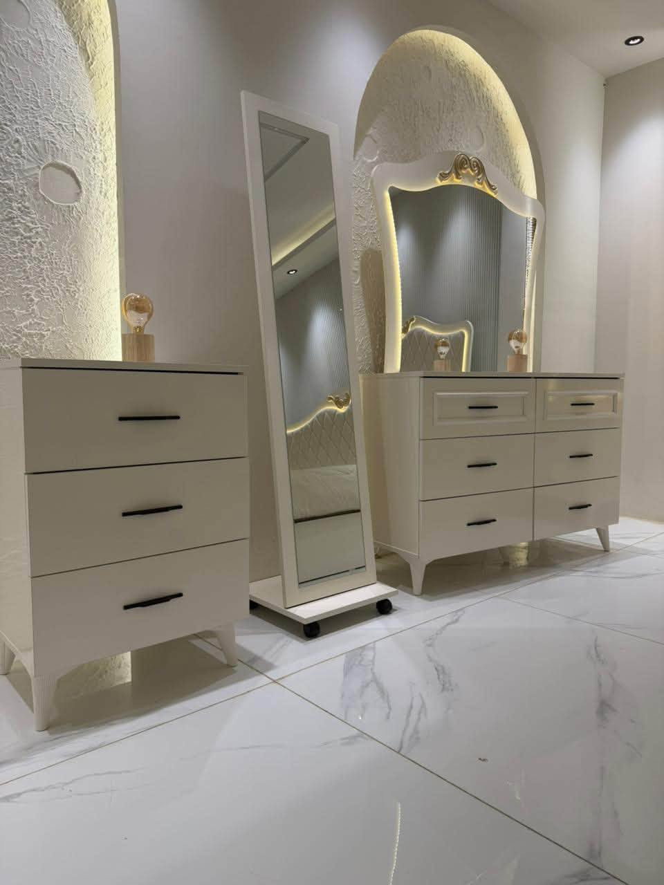 🎃موديل *ايرماك🎃

💎10قطع 

💎سرير مخزن
💎شازلون مخزن   
💎اناره بل ميز تواليت 
💎شغل فول درجه اولى 
 
  السعر : مليون و475 الف🔥🔥
 الشد والنقل مجاني 🚛🚛
 للحجز : ***********

