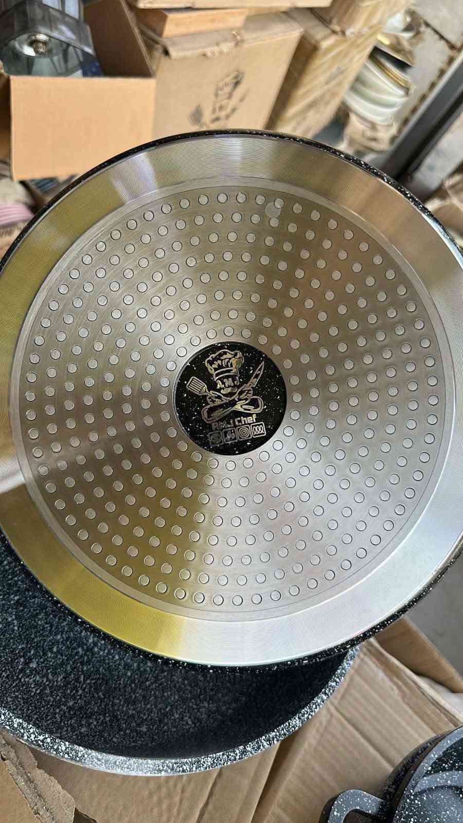 ***********
