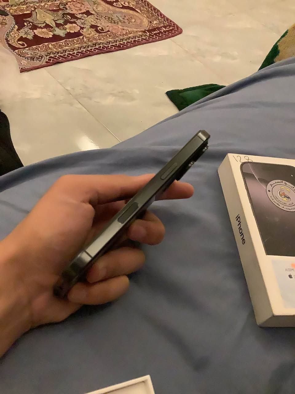 آيفون 16 برو • ١٢٨ • بطارية ٨٣