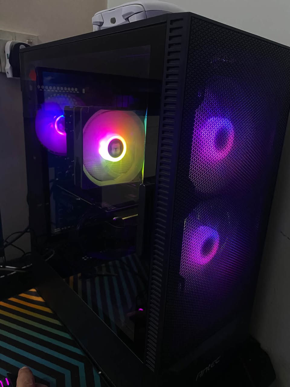 السلام عليكم كيس فقط للبيع
مذر بورد ASUS TUF GAMING B760-PLUS WIFI
معالج INTEL CPU CI5-14400F TRAY
كرت الشاشة: RTX 3060 Ti 8GB
رامات   T-FORCE RAM 32GB 600O RGB DDR5
لهارد:  2T  Samsung Gen4 M.2 
 بور سبلاي FSP PSU 800W BRONZE HP2
مبرد هوائي  THERMAL RIGHT ASSASSIAN KING 120
كيس  ANTEC CASE NX410
السعر 1700 وبي مجال
 رقمي ***********
متواجد فيس واتساب وتصال
