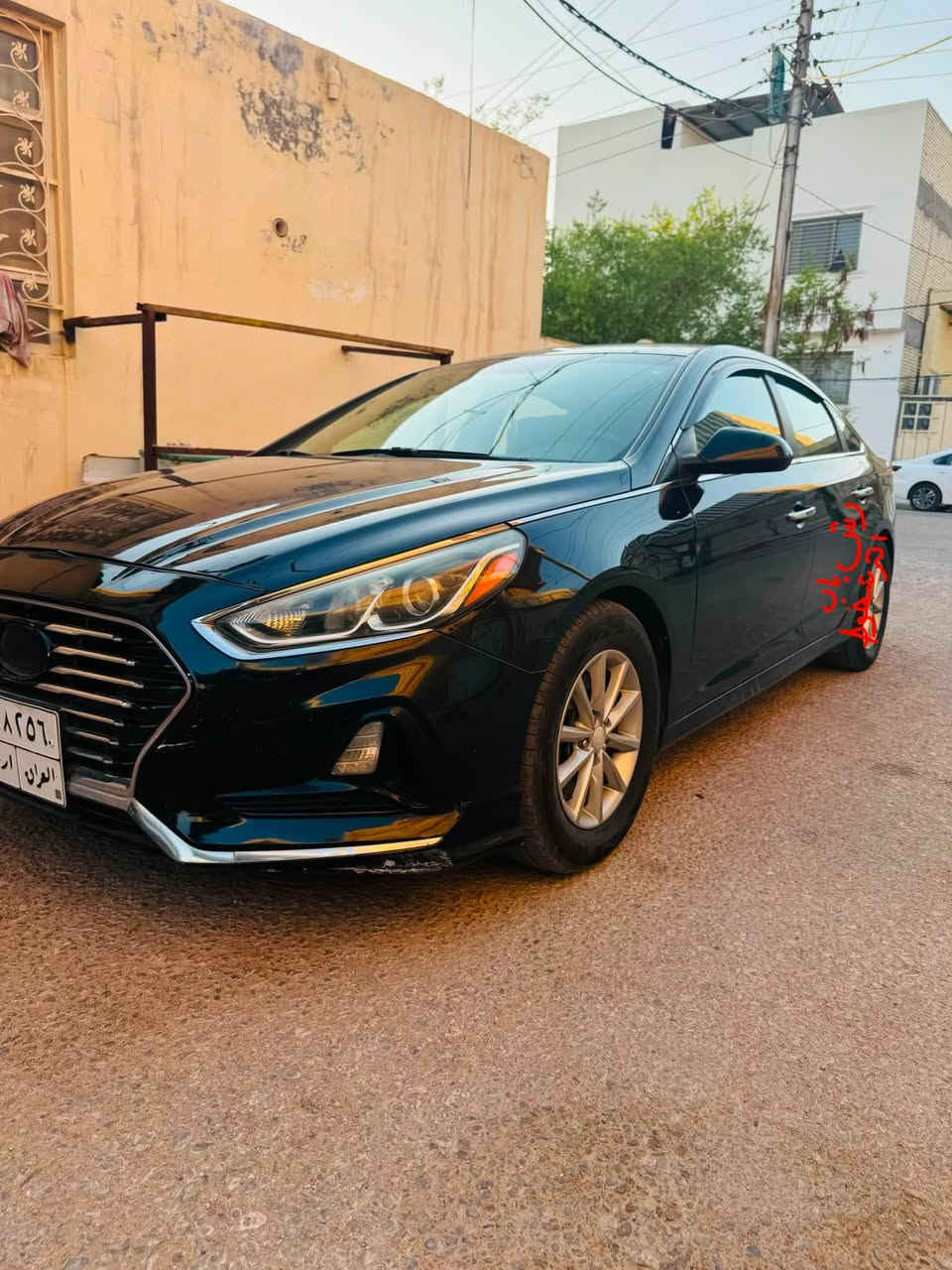 هيونداي سوناتا 2018
🚘 المواصفات:

* اللون: أسود
* رقم أربيل
* المحرك: GDI / 2400
* رادار جانبي
* شاشة كبيرة
* كامرة خلفية
* ويل كب حجم 16
* وباقي المواصفات المعروفة
* ماشية: 67 ألف ميل

⚠️ الأضرار:
جامع أمامي فقط، حادث أمريكي موضح بالصور، والباب الخلفي للسائق مرشوش أثر شخوط، وبها رصعات بسيطة وبها برد مقدار شبر.

🚗 السيارة بدون تبديل ليبل واحد.

💰 السعر: 120
📞 للاستفسار: ***********
المكان النجف الاشرف
