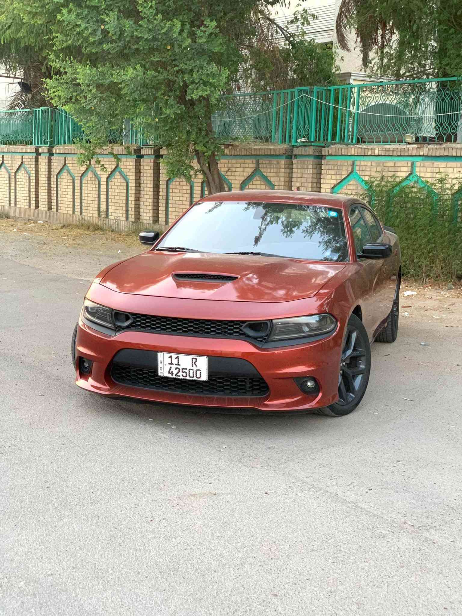 السلام عليكم حبايب
للبيع دوج تشارجر 
فئة SXT
موديل2023 اخر اصدار 
عداد المسافة 20 الف 
رقم بغداد مميز بسمي 
لون مميز مشمشي 
وارد امريكي صور الحادث مرفقه بلمنشور  جاملغ او حافه البنيد فقط اني حدثت البنيد لل GT بدون ايرباك 
بدون دواخل 
مواصفات معروفه مال sxt
شاشه جبيره 
تدفئه مقاعد 
تحكم ستيرن جهتين 
حساسات خلفيه 
كامره خلفيه دواره 
تحكم المقعد كهرباء 
والمواصفات المعروفه 
حبايب السياره جديده بمعنا الكلمه واحلا من الصور 
ومناقصه اي شي 

سعر240$ وبيه مجال جدا بسيط ولتقارنه بخواته المهجمات اذا معجبتك السياره اعبر المنشور فدوا الك او اذكرنه بكلمه طيبه

عنوان بغداد القاهره 

اتصل
***********
