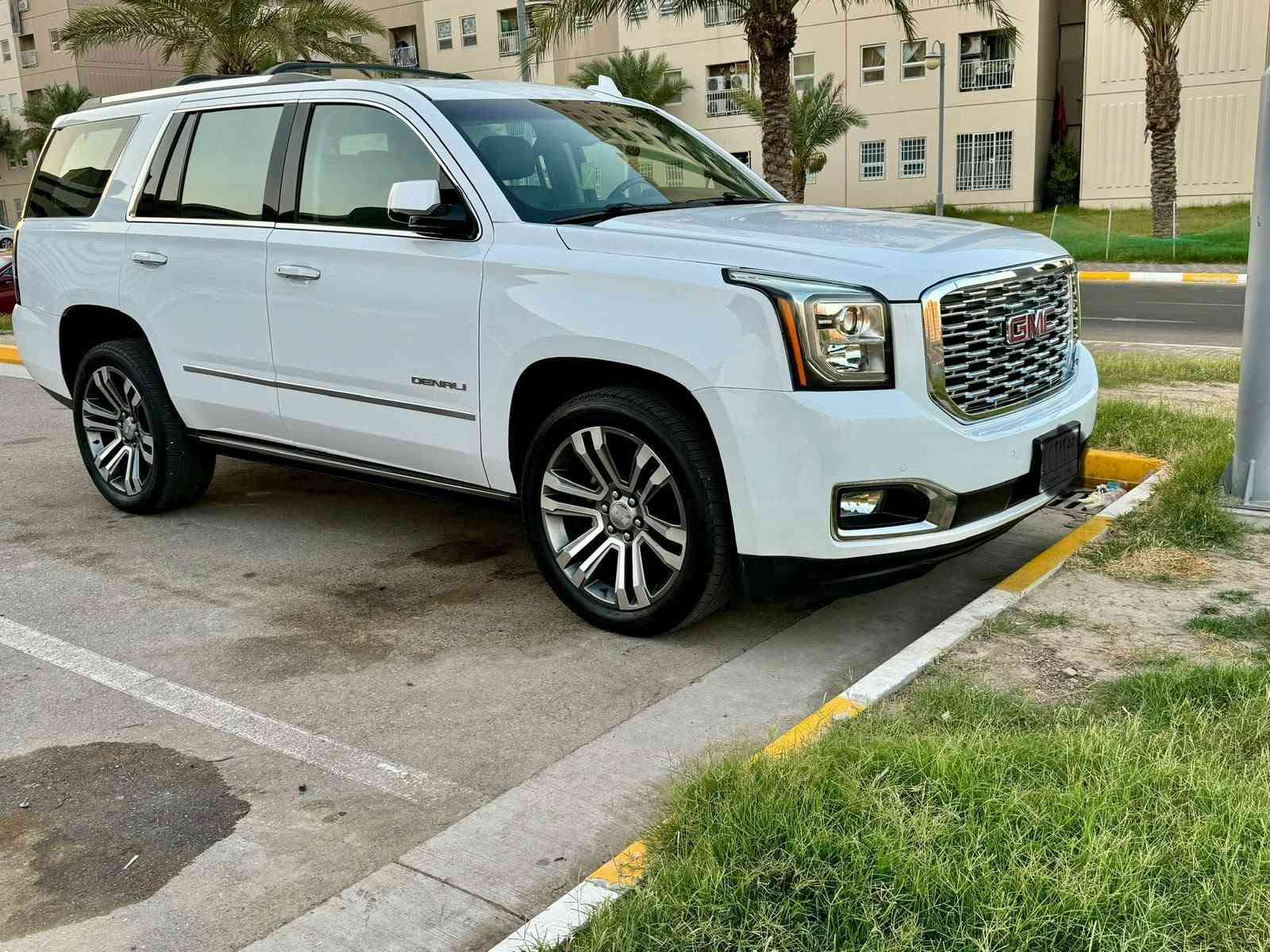 للبيع او مراوس حسب القناعة
السيارة وارد امريكي
موديل ٢٠١٩ حادثها جاملغ وباب عكس السائق مبدلات نفس اللون يعني بدون صبغ ، ( فقط الدعامية الأمامية مصبوغة ) السيارة بدون ايرباك ، كل ايرباكاتها سليمه على وضع الشركة .
السيارة جاهزة اي نقص ما بيها ،
ماشية ٧٩ الف قابل للزياده
رقم بغداد الماني ومكانها ببغداد بأسمي تحويل ثاني يوم
صور الحادث على الخاص

المواصفات 
دبل أريل دبل رادار
تشغيل عن بعد 
كامرات ٣٦٠ درجة
بصمة 
كشن رجاج 
داتا شو 
سلايد روف
لايت زنون بلادي
دبل شاشة
تحكم بريك 
جنطه ذكيه جلاق
رادار تحديد مسار
رادار خلفي
رادار امامي 
نقطه عمياء 
كشن تدفئة وتبريد سايق وراكب
كشن خلفي منفصل 
مري شفط 
اشارة بداخل المراية
كشنات جلد 
كشنات خلفية منفصل 
دوسات كهرباء 
ذاكرة ميموري ستيرن وكشنات
ويل ٢٢ بلادي 
وبعد مواصفات هوايا اعتقد الكل يعرفها ،
بيع او مراوس حسب القناعه
مكاني بغداد ، السعر32 الف $
للاستفسار رقم الموبايل ***********
صور الحادث مرفقة مع الصور .
