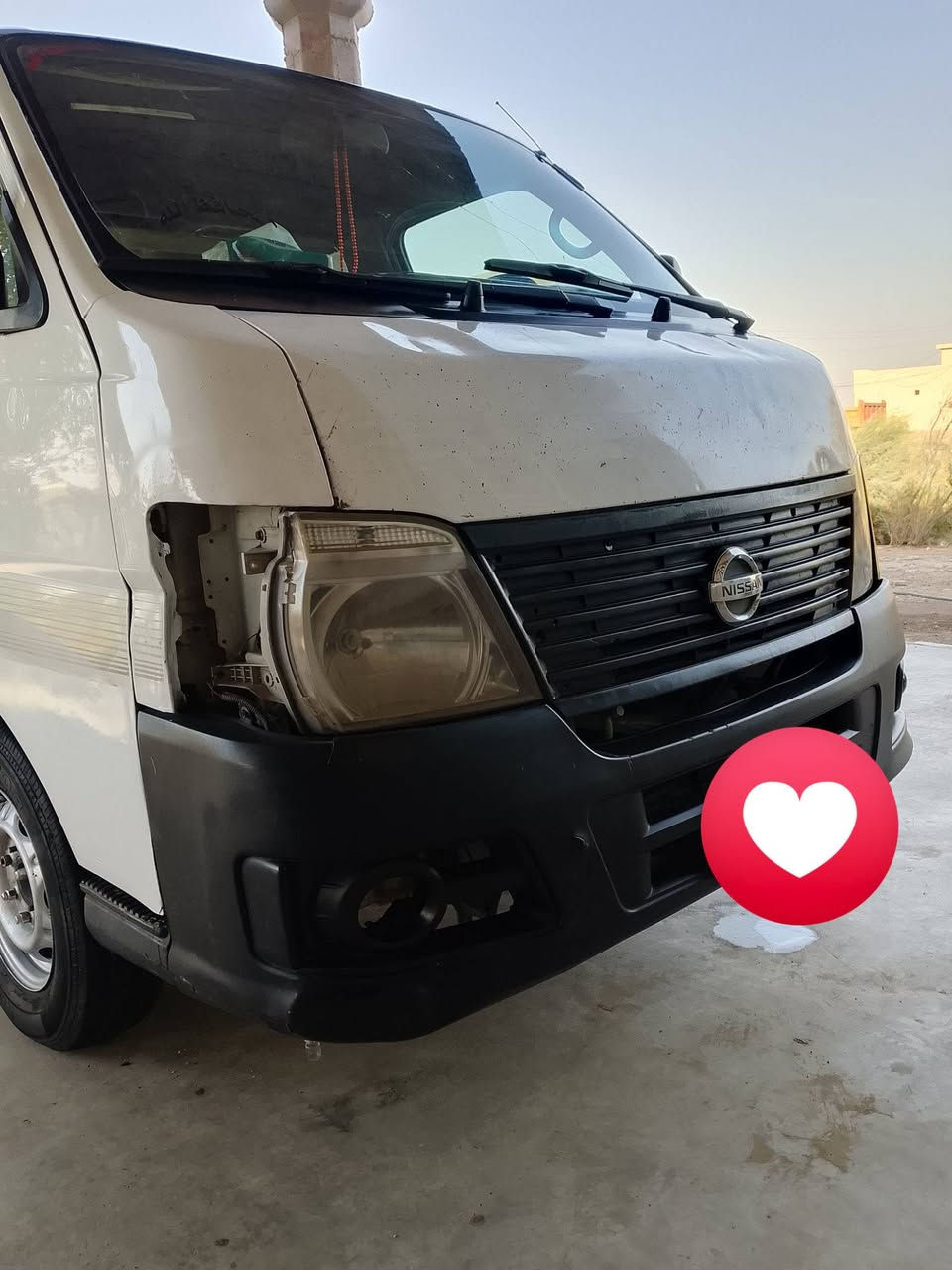 سلام عليكم نيسان يورفان للبيع موديل 9سياره كير ومحرك وكسن خير من الله وصدر مصارلي سبوع من شاده جديد سياره معمره دواير مال جاملاغات وبيهه صبغ بجنطه سياره حلوه مرتبه مناقصهه برغي رقم بغداد 
سعر 
شده وخمسه وبيهه مجال مكاني بغداد 
***********
