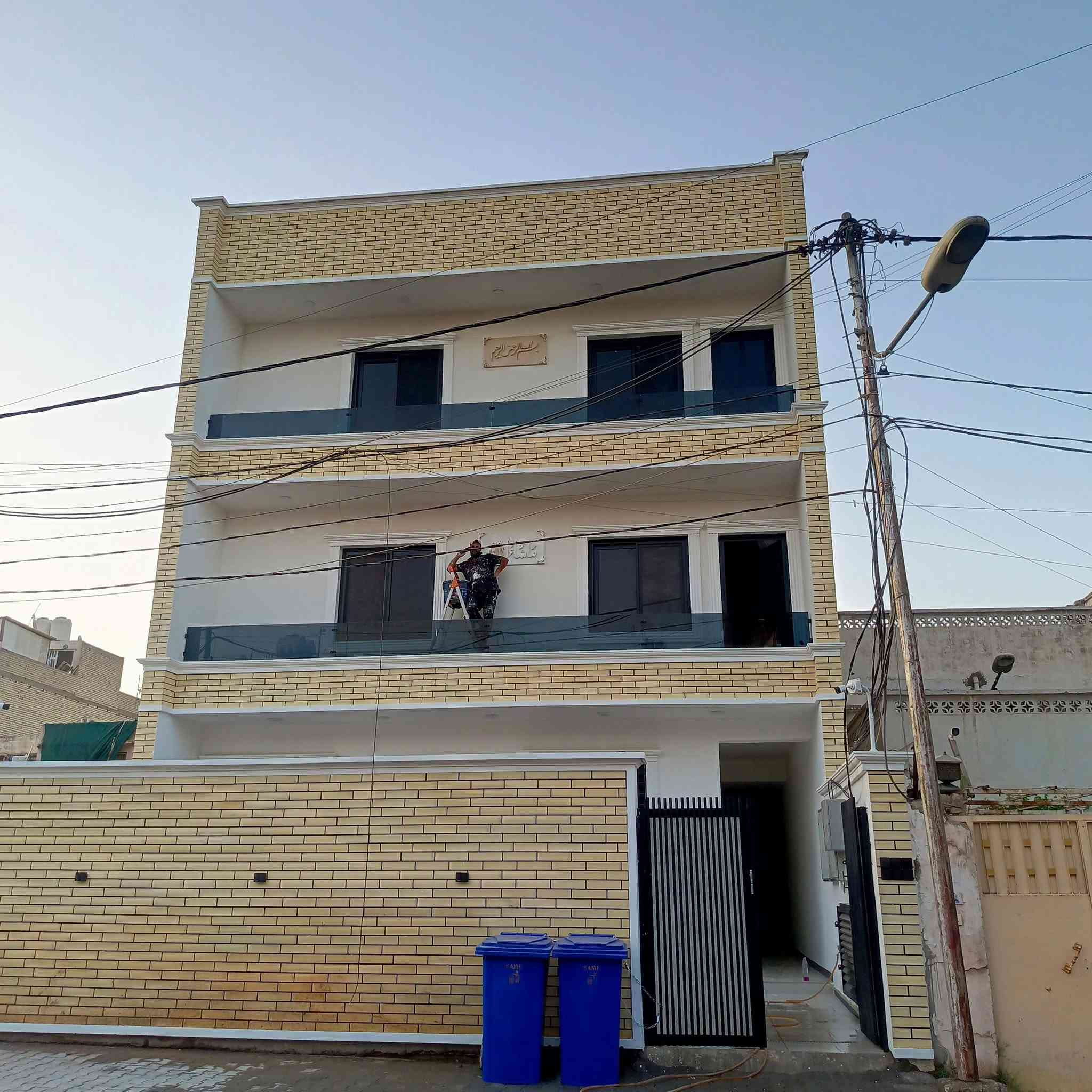 السلام عليكم ايها الاحبه الكرام
كادر مقاولات عامة
كادر صبغ وجبس وسقوف وانارة متكامل وممتاز درجة اولى وشغل نضيف جدا 
صبغ داخلي وخارجي

✅صبغ عادي 

✅صبغ حراري 

✅صبغ بوليش تنعيم

✅مانع رطوبة 

✅صبغ ابواب الخشب

✅ايبوكسي ارضيات

✅ديكورات داخليه

✅جبس بورك

✅سقوف ثانويه 

✅خشب طبيعي 

✅بديل الخشب 

✅بديل الرخام 

✅وجهات منازل

✅فوم تركي  

✅تأسيسات صحيه

بأدارة علي التميمي 
يرجى مراسلة الصفحه او واتساب 

📞 واتساب 📞‏‪***********‬‏
