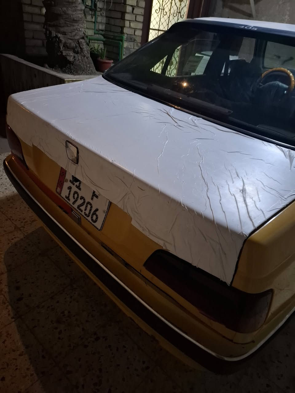 سلام عليكم بيجو بارص مصار سبوع من اخذتها جناي كورلا اني اخذتها مابيها ضربة نضربت الباب الخلفية ضربة دراجة اخذتها ب٣٩ ابيع ٣٥ وبيها مجال صرفت عليها شاشة وصدر محرك وكير جدد غراض ياباني
***********
