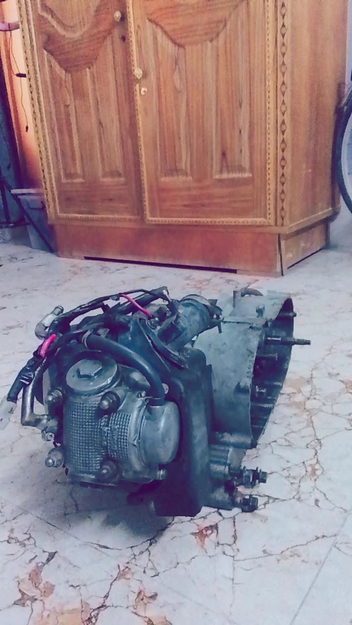 سلام عليكم
مكينه ماكس للبيع شغاله بس بيها غراض نقص 
سعرها ١٢٥ وبيها مجال 
مكاني الدوره شارع 60 
***********
