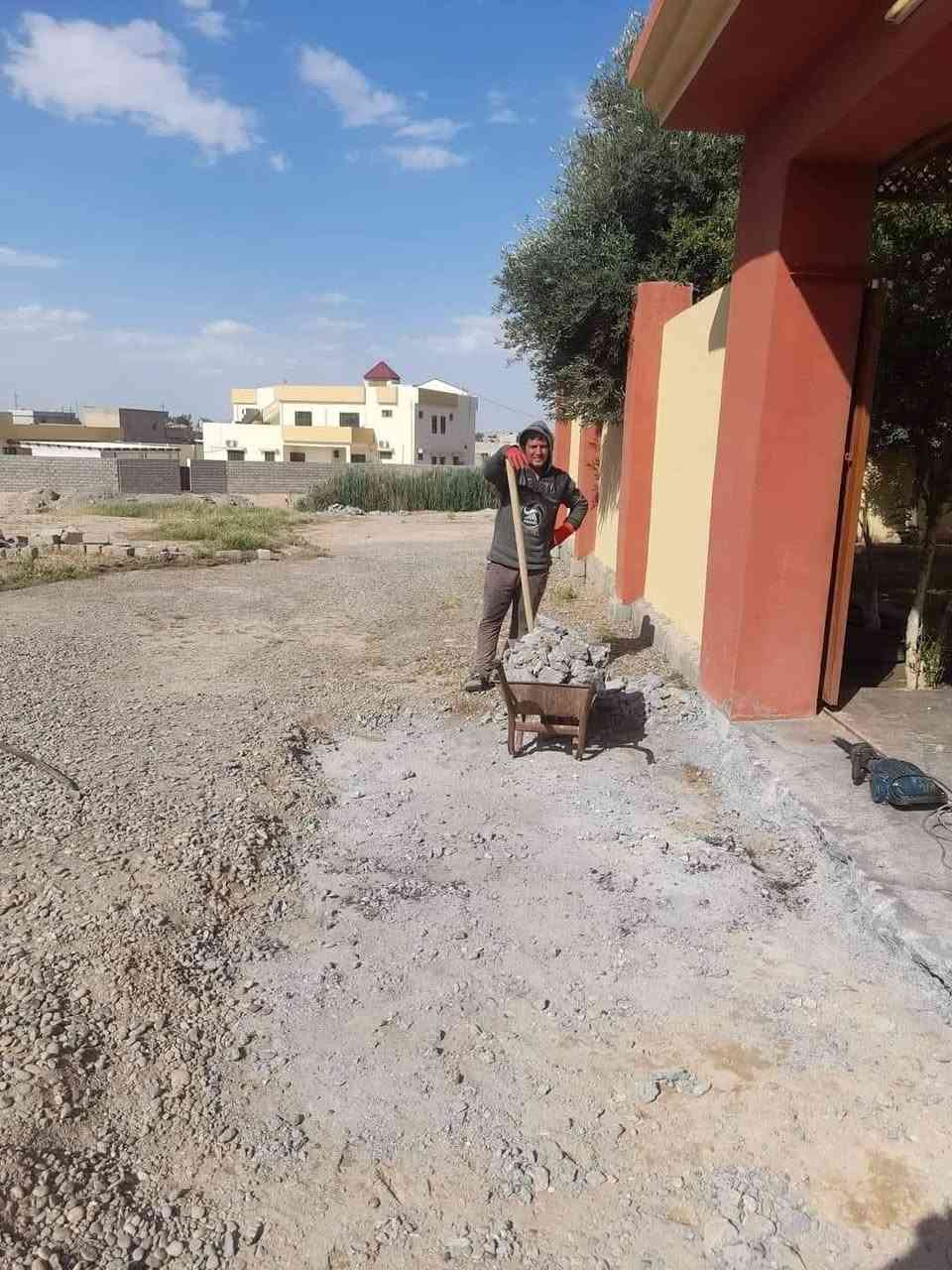 كادر عمل لكافه الاعمال
شرط شقل من گلب وكلشي علينا

***********
