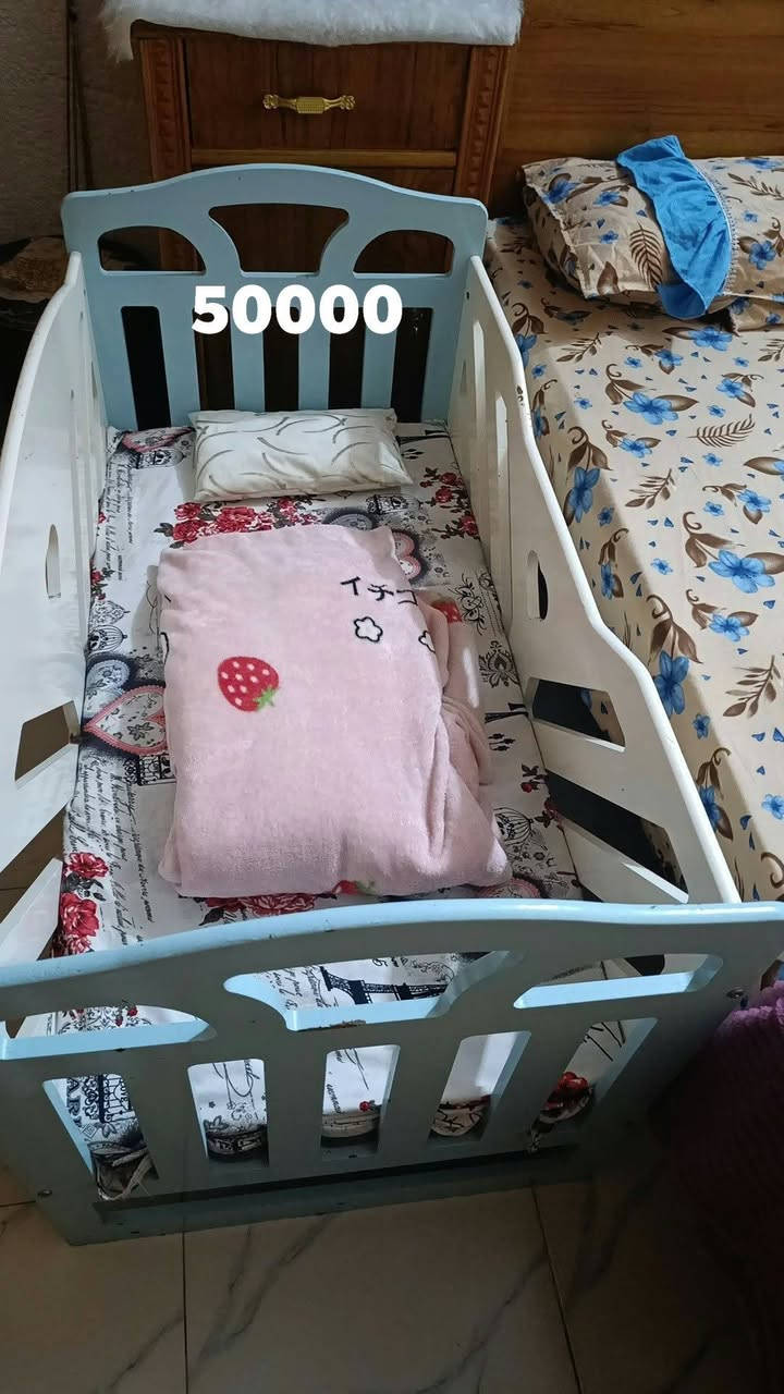 مرجوحه عش العصفور جديده  السعر 150000

جربايه طفل السعر50000

 @إشارة 
الاتصال 
***********

نص مكتوب في الصور:
- 150000
- 50000