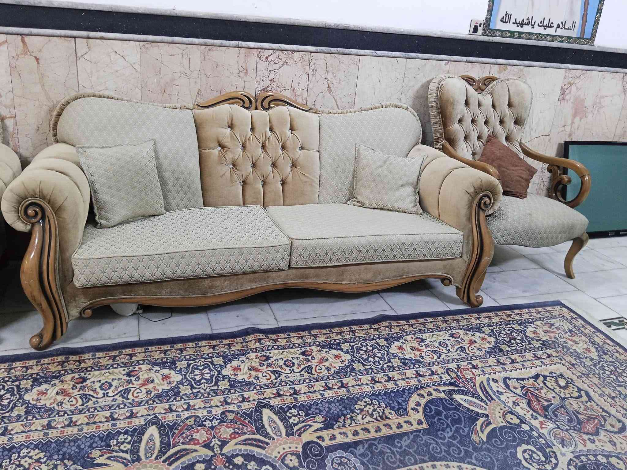 سلام عليكم اغراض بيت كامل نضيفه كلش مكاني بغداد شراي يجي واتساب ***********
