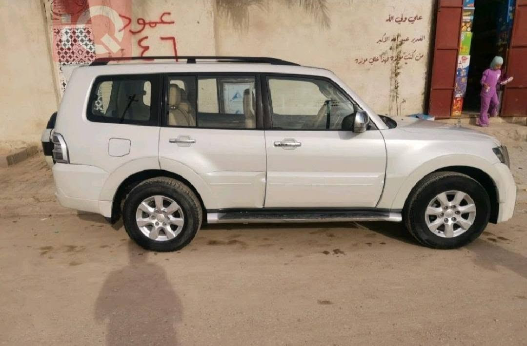 السلام عليكم 
باجيرو  2014حبتور بچم لكزز مكفوله ماشيه 115 مكانه بغداد 
السعر 155,وبيه مجال  الاستفسار الاتصال 
***********
***********

نص مكتوب في الصور:
- MR. CLEAN CAR *********** ابو يوسف *********** ابو سيف Date : 2025 / 8 / 24 الجانب الخلفي الجانب الامامي سليم بارد الجانب العلوي (القماره) حالوب و طلقه تبديل معجون صبغ بارد