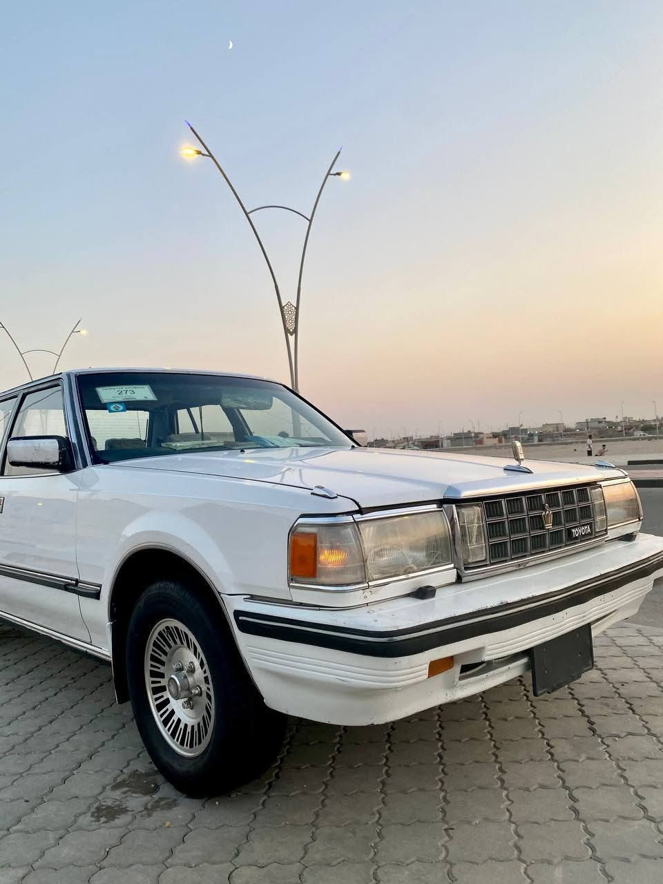 سلام عليكم للبيع اومراوس سوبر كراون موديل 1987خليجي فول مواصفات رقم بغداد دولي  مميز باسمي مكفوله كفاله عامه من لضربه وتبديل ولصبغ مكينه كير حداده تخم تاير كله جديد تبريد نغص كمبريسر فقط كهربائيات كلها شغاله بلاديه سياره ماملعوب بيها كلشي شغال مكان بصرة اتستفسار (***********) حبيبي الغالي تشوف سياره ماتناسبك اعبر لمنشور بكلمه طيبه
