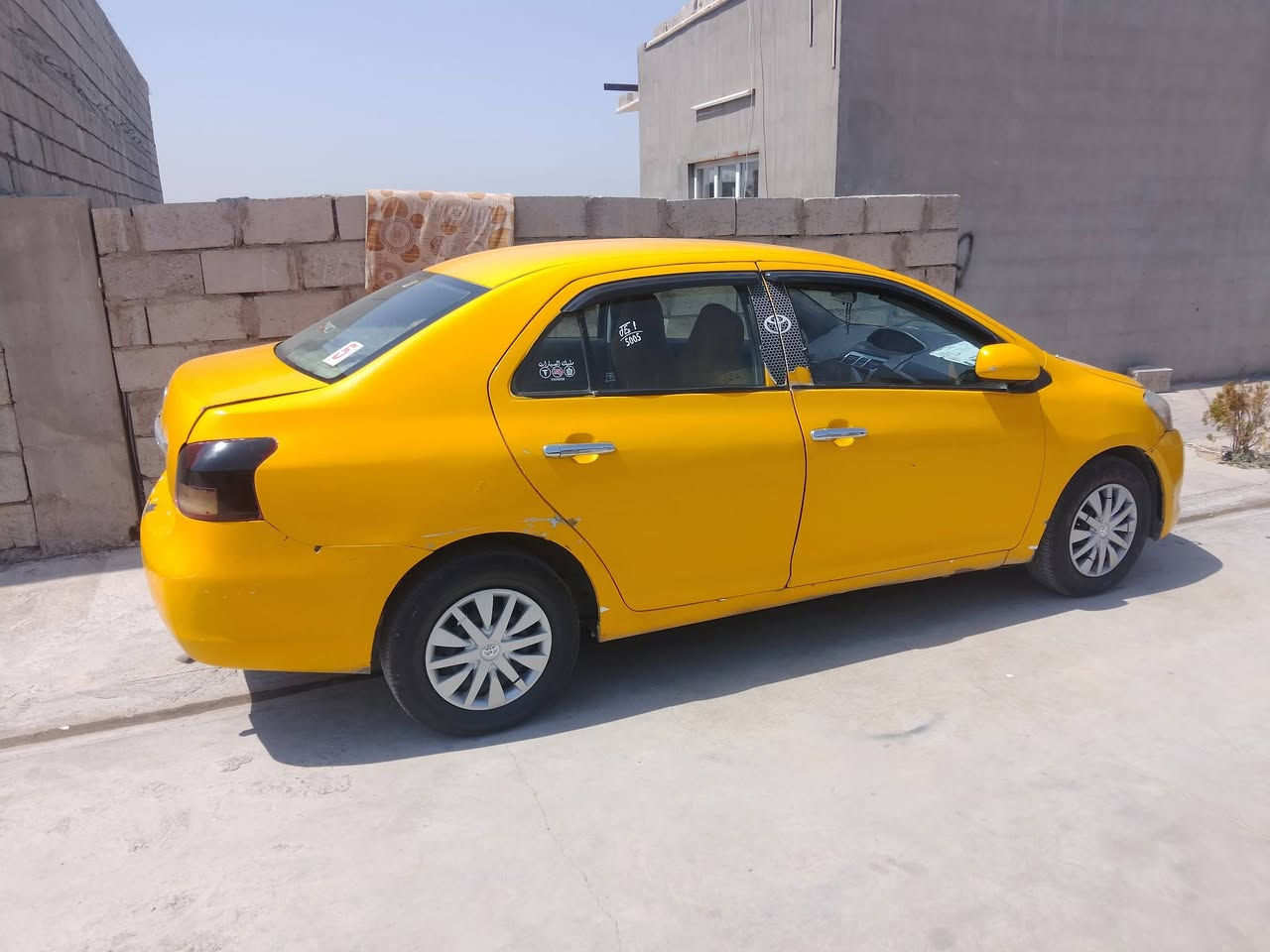 يارس كندي موديل 2008 مرغوب
محرك وكير جديدات اوتي تماتيك 
تايرات تخم شادله جديد باتري جديد 
سنويه جديده لحد 30 بسمي وكيل اول اني احولك 
دفتر بنزين بلادي مالته بيها 
رقم بغداد لوحات جدد 
امبدل جامرلق امامي معجون بيها هواي تصفيات حول سياره تكم وبوب سقف شبر بي من فوك ربع خفيفه 
سياره نضيفه حلوه مكفوله من كلبه دعمه شواصي بدون دواخل سعره قفل65 قفل اذا اكو مراوس فكتره تكسي نضيفه اخذ فرق او بي واي دي نضيفه اخذ فرق او كريت ويل هم يرهم لئن محتاج باقيات مشروع عندي ناشر الصور والتفاصيل اقراها وتفاهم لاتجي تكولي شبيها مابيها مكاني كركوك ***********
