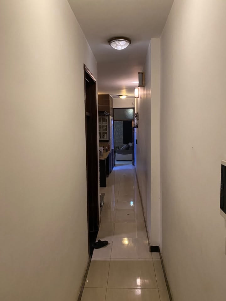 بيت مساحة ٩٨ م للبيع ٣ غرف نوم + صحيات ٣+ استقبال+ مطبخ / البيت مدخلين نظيف جدا / العنوان حي اور بعد المطعم الفلسطيني ثالث فرع للاستفسار الاتصال بالهاتف *********** متوفر وات ساب

