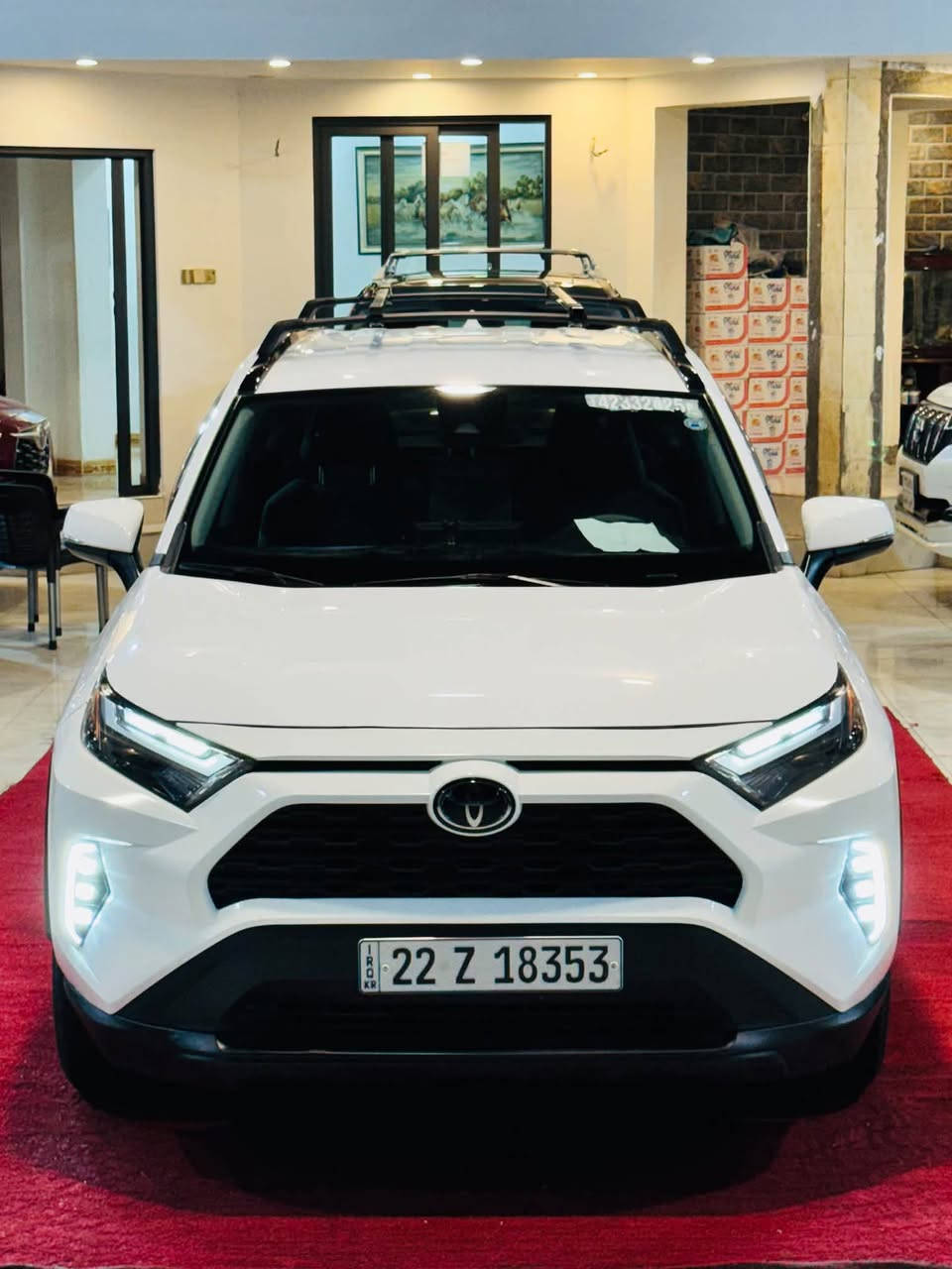 Toyota RAV42023  XLE
اللون . ابيض 
#رقم أربيل 
 كابون بانزين 
عداد المسافات 39الف    ميل  mile
حجم المحرك 4 سلندر (2.5L) 

المواصفات :
كشنات.  قماش 
بصمة ابواب
تشغيل عن بعد 
بصمة تشغيل 
رادار أمامي(تحديد مسار)
رادار جانبي (نقاط عمياء)
رادار خلفي(التحذير من الاصطدام)
تحكم وضعيات القيادة Drive Modes 
اوتو ستارت (Auto start)
اوتو ستوب(Auto Stop)
هاند بريك بصمة
اوتو هولد(Auto Hold)
تحكم وضعيات القيادة ECO,NORMAL,SPORT
مانع انزلاق+ABS
حساسات خلفية+كاميرا
تحكمات استيرن
تبريد قطعتين 
وبقية مواصفات XLE المعروفة
الضرر كما موضح بالصور: 
بدون ايرباك
#السعر 245$
العنوان كركوك
 
 معرض هشام الحمداني لتجارة السيارات 

للاستفسار الاتصال بالرقم 

                                                        ***********
