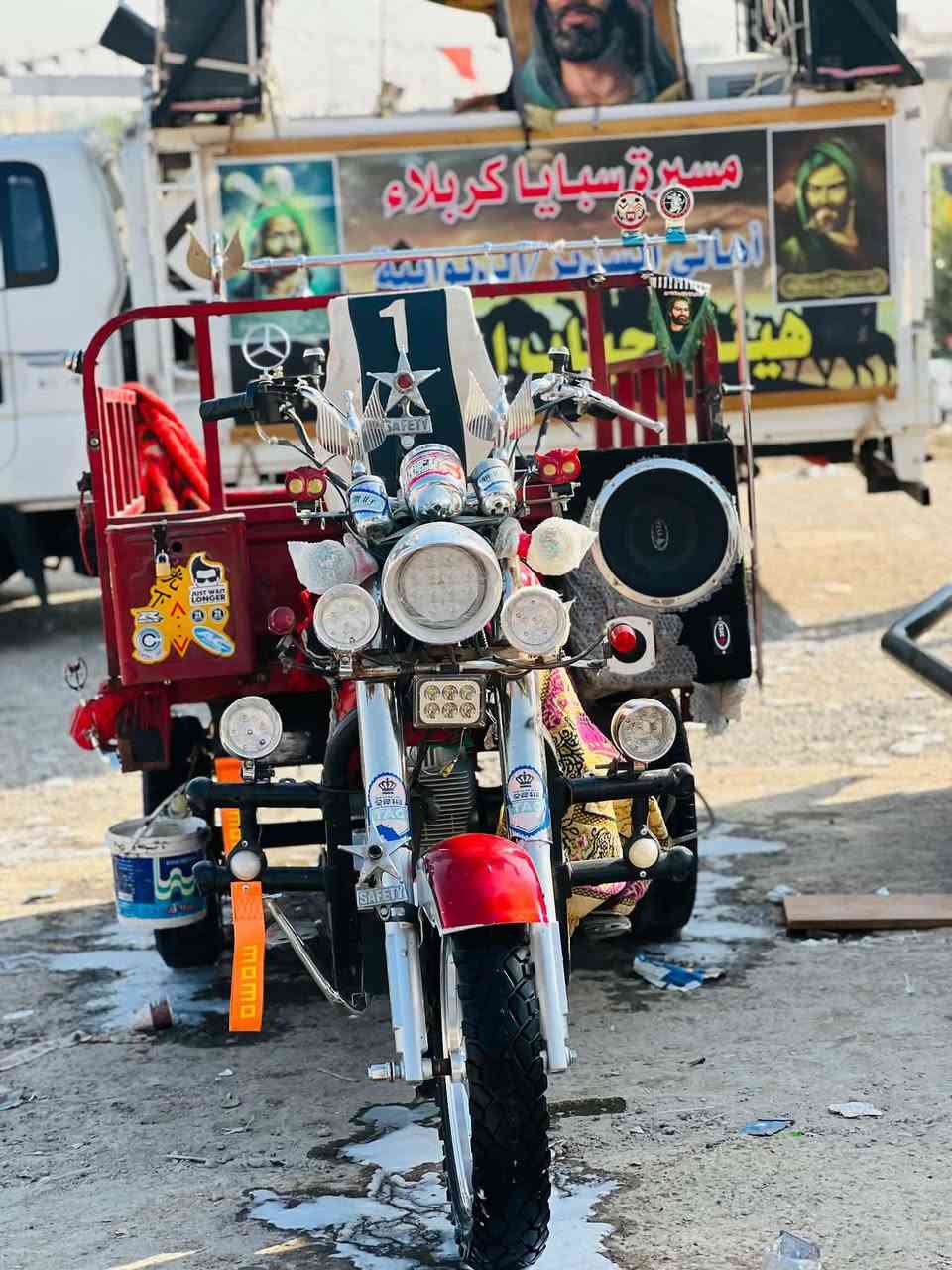 سلام عليكم ستوته لبيع نضافه فول مديل 18 معتاز كلش اسعر مناسب خابرني راسني وبيك خير وتدلل ***********
