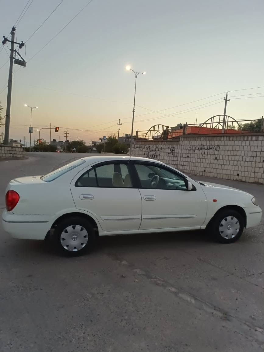 سەنی مۆدێل2009ێابانی
سعری70گەڵا

 گێڕ
 عادێە مە کینە ڕەشی سۆپەرە
ناوزرد وچوارجام کارە بای
گێڕ مە کینە تە برید تە قەوڕە قەی بەشەرت
سۆنەرم دا ناوە 
سەێارە کە هەموو گێانی بە زمان دە فرۆشم
ژم***********
***********شوێن سیدسادق السليمانية, العراق
