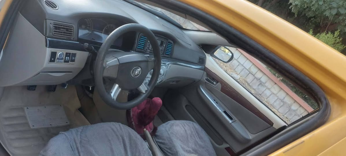 لیڤان مودیل 2013 رەقم بغداد سەنەوی بەشەرت حاسیبەو ئەولیات و بی کیشە مەکینە و کیری باکە جوار تایی تازە سەیارەکە تا بیژی باکو خاوینە  ماڵی دوستە ماڵی فەقیرە سعری 19 کڵا شوین کەلار ژم ***********
