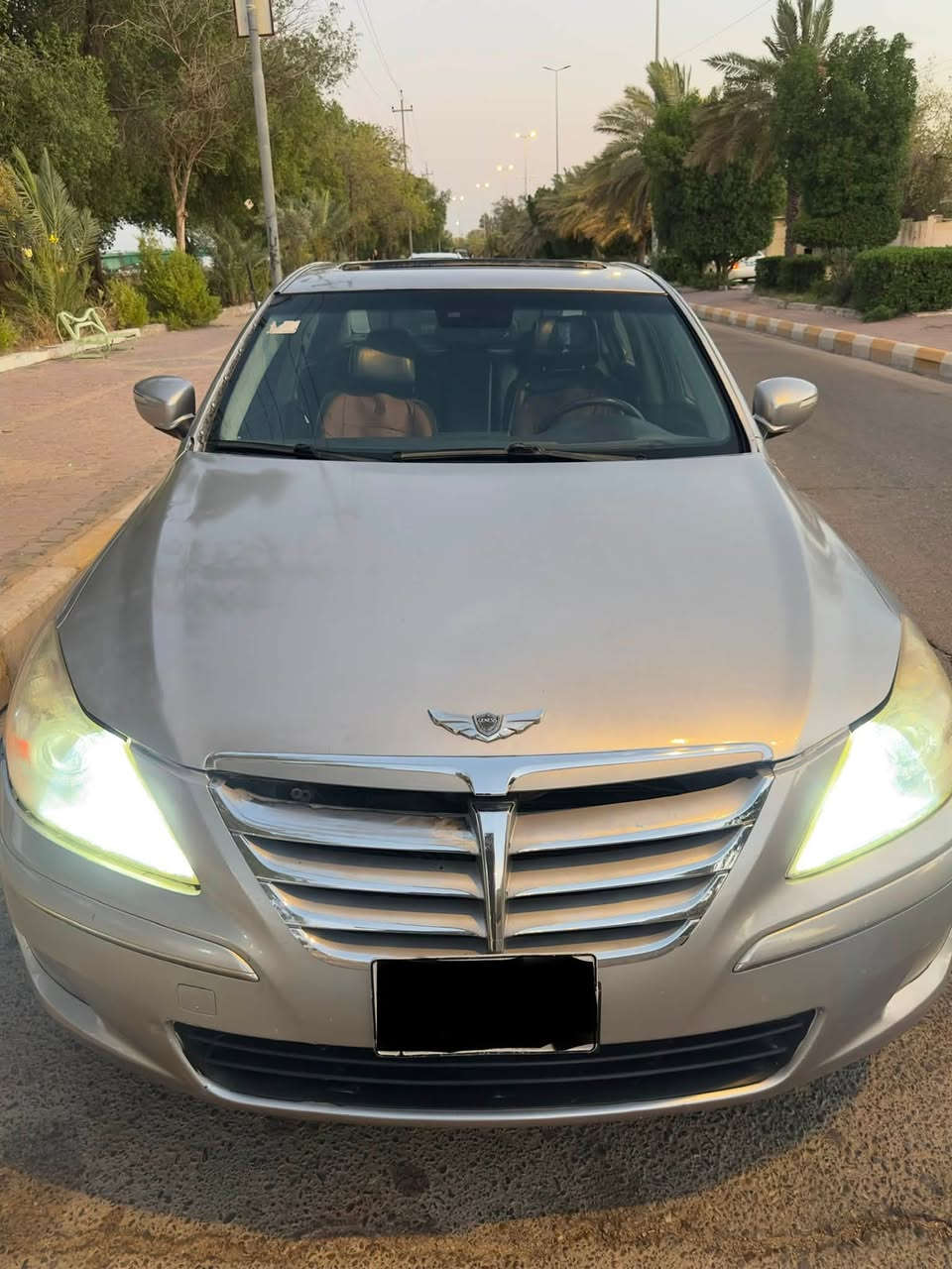 جنيسز 2012 امريكي
محرك 6 سلندر 3800

فول مواصفات 

حساس امامي خلفي

بصمة تشغيل وابواب

فتحة سقف

شاشة تاب

ماوس تحكم

كشنات جلد وكهرباء

تدفئة وتبريد بالكشنات وميموري خزن

مري قلاب واشارة بالمري 

ثلاث قطع تبريد

بردة خلفية

صدر جديد

عازل حراري للجام

رقم بغداد مكانها العمارة

السعر 85 وييها مجال

***********
