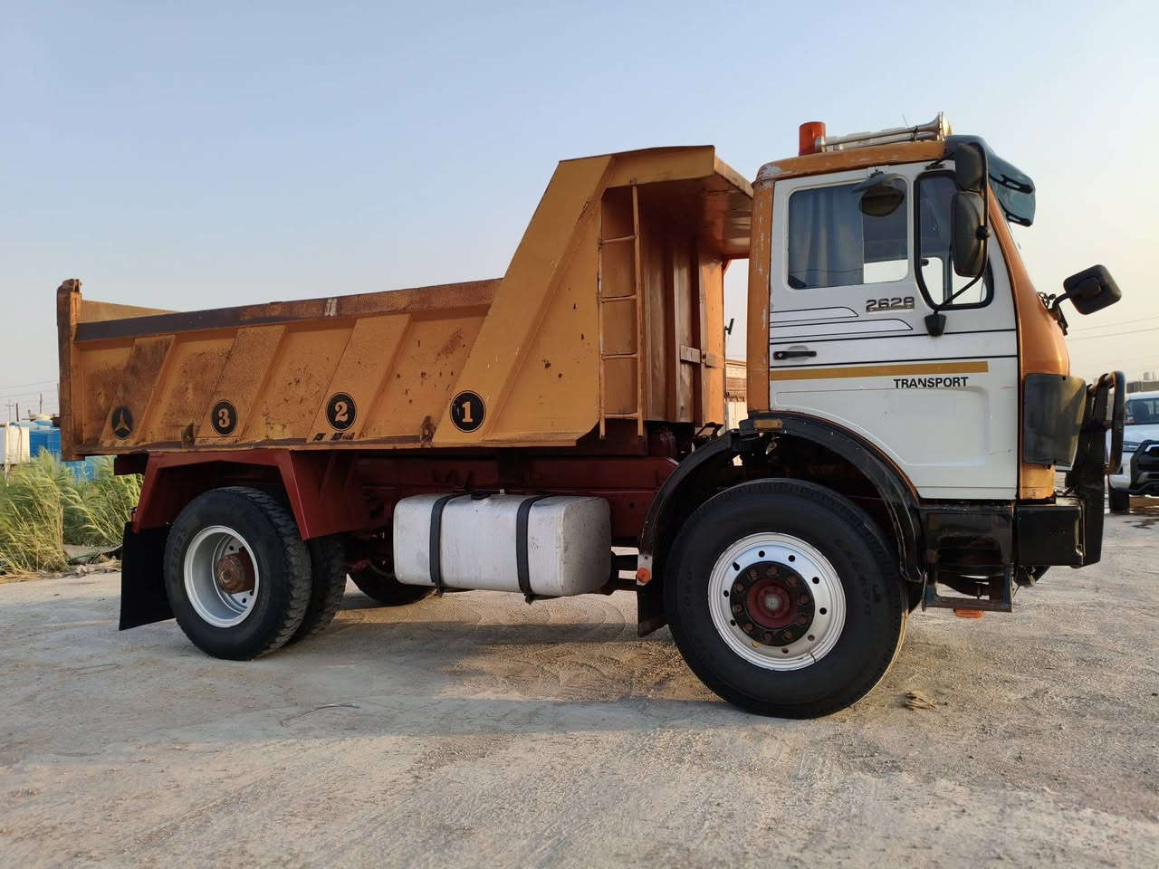 للبيع البي موديل 82 استفسار ***********
