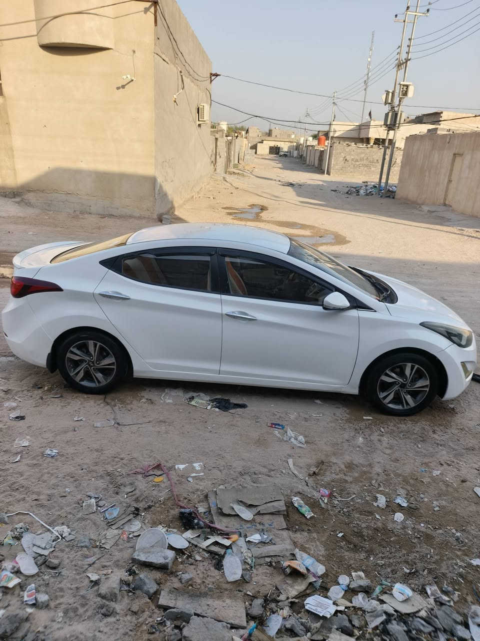 مراوس فقط انترا مديل 2016 خليجي بسمي السنويه لل28 رقم ميسان مكفوله من الضربه  بيها رشات صبغ ابيع صبغ حزام مكينه وكير كفاله جدد 1600 دوش المرقوب تخم تاير حداده كهربايات كلها شقاله تبريد ثلج السياره جاهزه من اي شي  العنوان البصره الزبير ***********
