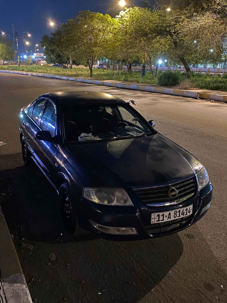 نيسان سني بدي كوري موديل 2009
كير ومكينة بحالة جيدة جدا لاتنقيص ولاتبخير 
تبريد تدفئة شغالة 
داينمو قبل شهر شديتة مال تفصيخ 
بيها جاملغ امامي جهة الصدر والبنيد مبدلات بلاد ومصبوغات لان لونهن سلفر 
السيارة عوزها صدر امامي وخلفي 
السعر 67 ورقة وبيها مجال للشراي 
المكان بغداد مصفى الدورة 
الرقم ***********
