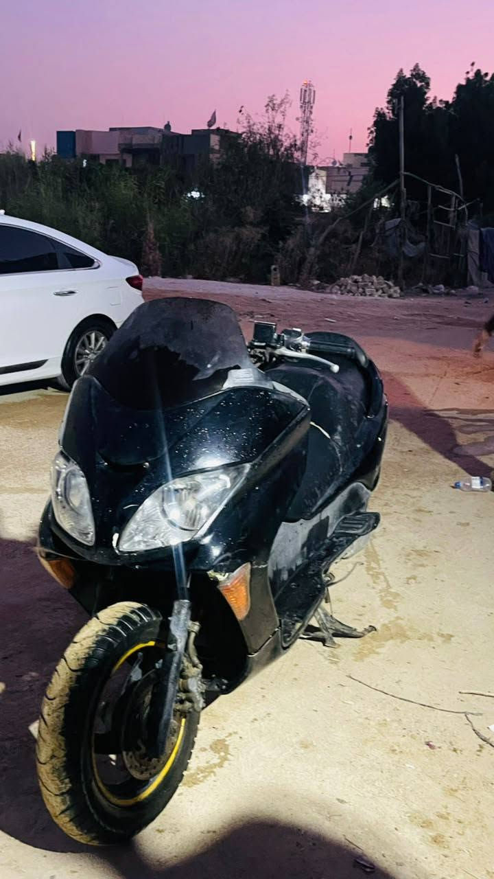 السلام عليكم فورزه صفر 8
دراجه خير من الله ناعمه مكينتها مفتوحه مره وحده نكره سلف بكل وقت سعرر 475وبيها محال بسيط حك الجيه مكاني نجف 
رقمي ***********
