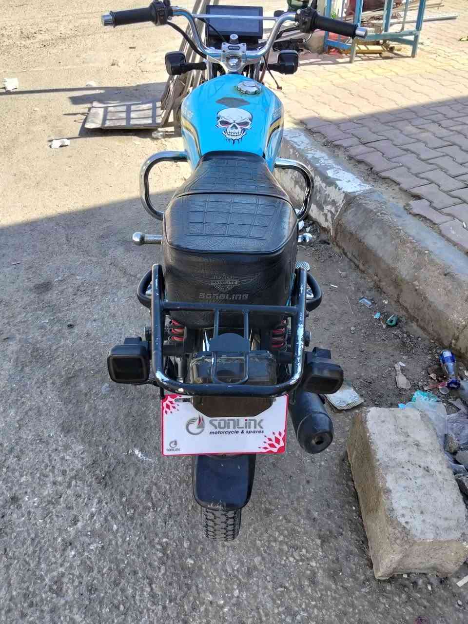 ودراجة للبيع او مراوس موديل 26 / محرك 200 نضافه مكينه فول بصمه 2 تعال افحص وشوف وصل اليوم 750 الف زوج واخذ ***********
