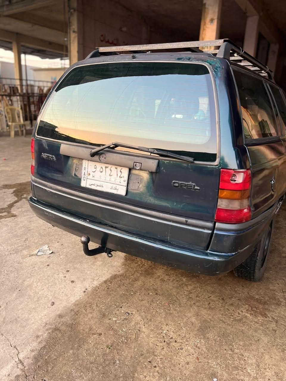 السلام عليكم استرا للبيع موديل 93 رقم بغداد حجم محرك 20  كير محرك شرط صبغ دوائر طخم تاير جديد رقم الماني مشروع وطني شرط التحويل العنوان موصل الجانب الايمن ***********/***********
