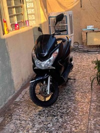 pcx جيل اول ياباني JF الدراجه مال رمبه ومكفوله حته من الطسه ماشيه 29k✅...