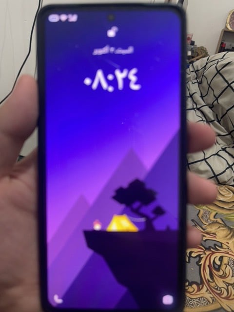 iqoo z10 turbo pro
تگدر تكتبلي شكد سعة الرام والتخزين بالجهاز؟ (مثلاً 12/256 لو 16/512): 
256/12
هل الجهاز بيه أي ملاحظة غير الظاهر بالصور: خدوش، ضربة، تبديل شاشة، صيانة، أو فتح سابق؟: 
نضيف 
شنو وضع البطارية؟ وهل الجهاز شغال طبيعي 100% بدون مشاكل حرارة أو بطء أو فصل؟: 
شغال طبيعي 
المكان وين بالضبط وإمكانية التسليم شلون؟ (يد بيد/شحن): 
بغداد باب المعضم
ويا الجهاز أكو ملحقات مثل الشاحن، الكارتون، الكيبل أو كفر؟: 
كفر فقط