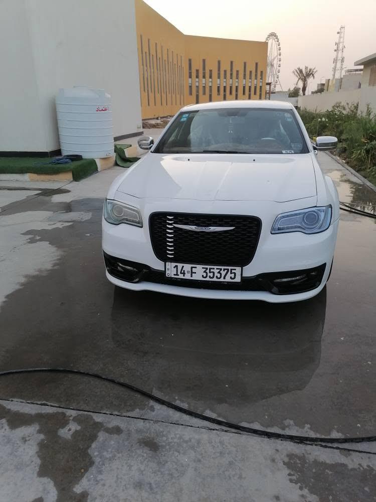 ا بأمة ١٢ مكينه وكير وحداديه وتخم تاير سيارة جاهزةبيه صبغ ب١٣٠ وبيه مجال *********** البصرة, العراق
